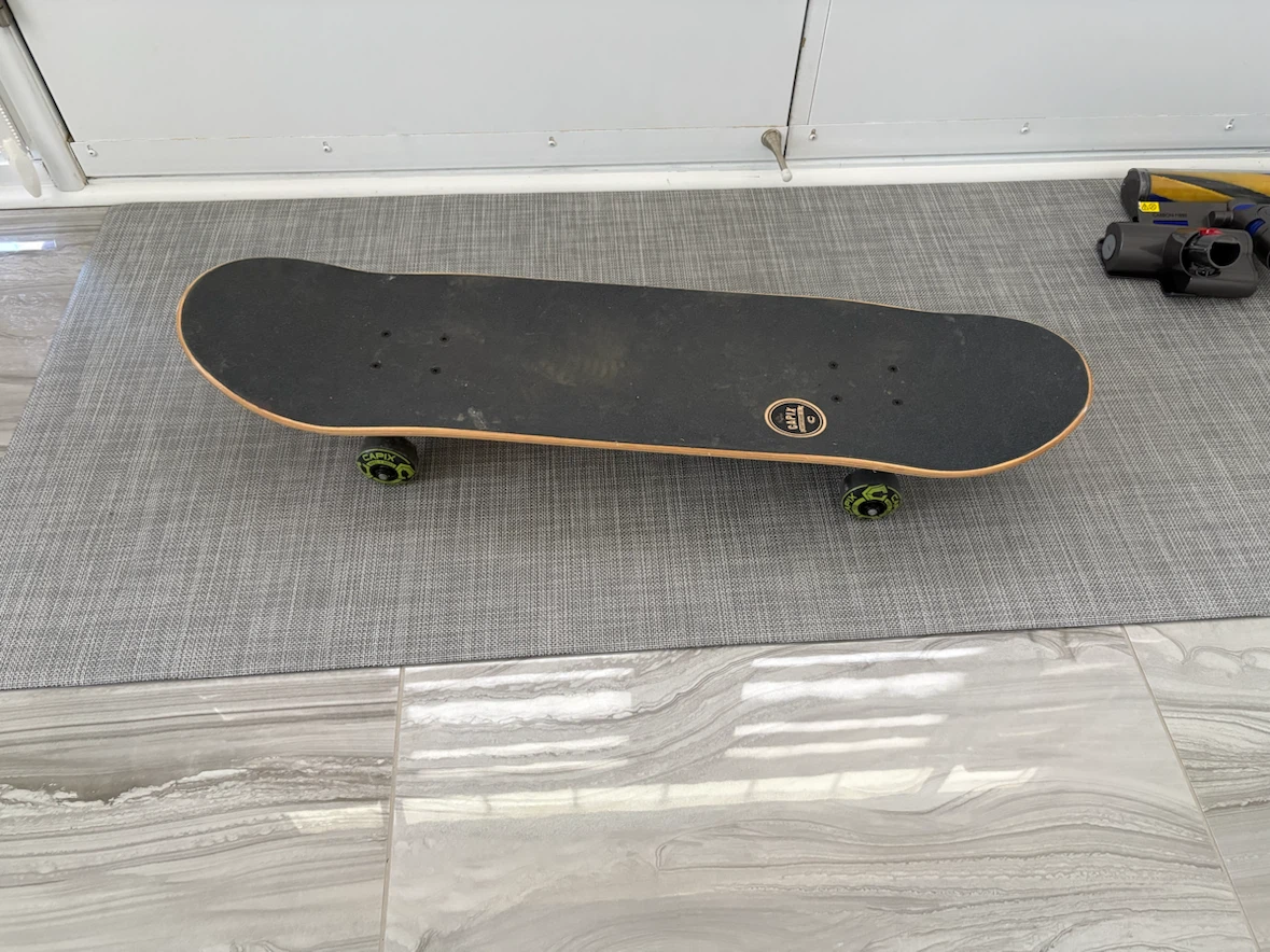 Capix Skateboard