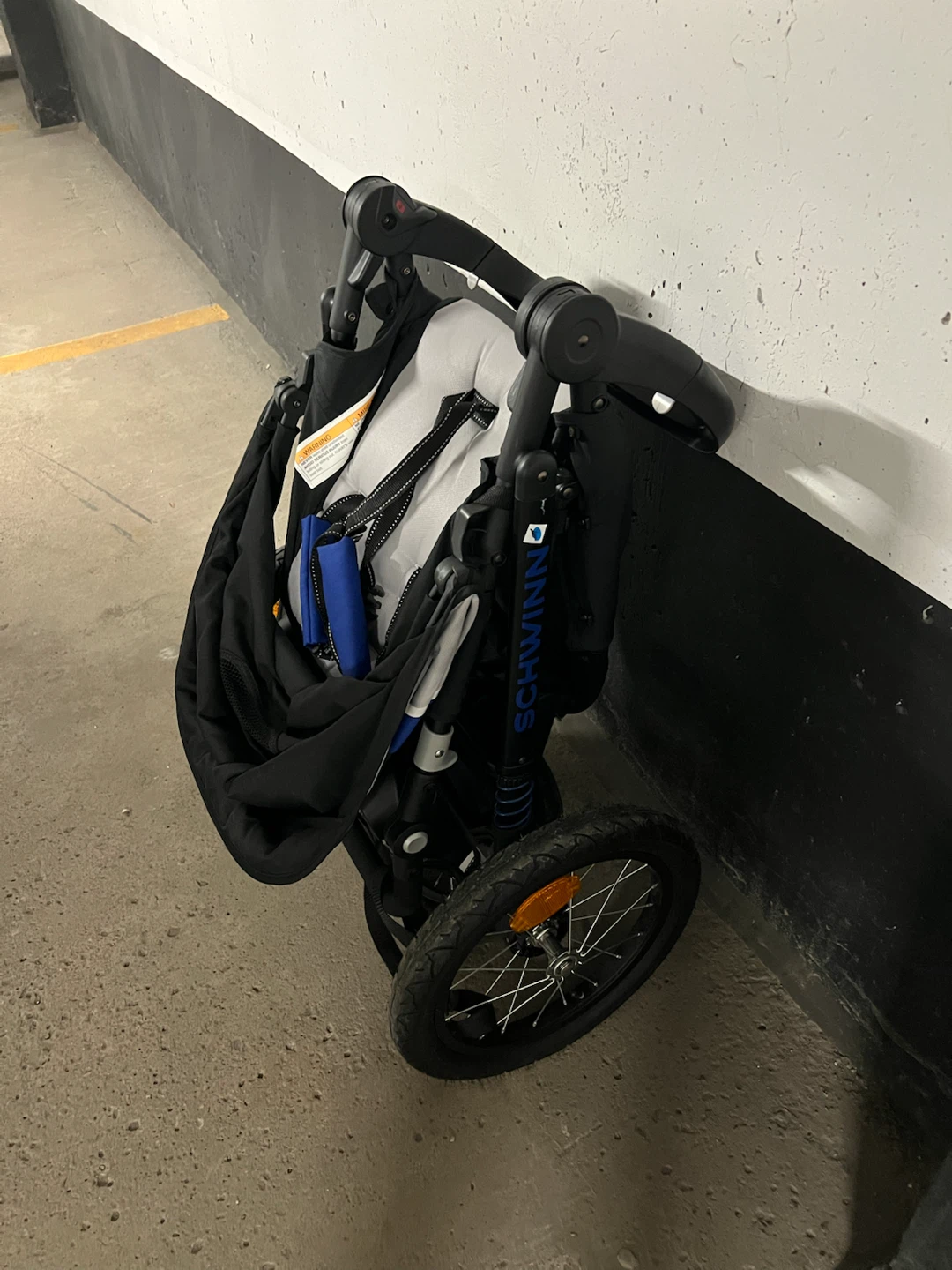Schwinn Interval Jogger Travel System with Car Seat