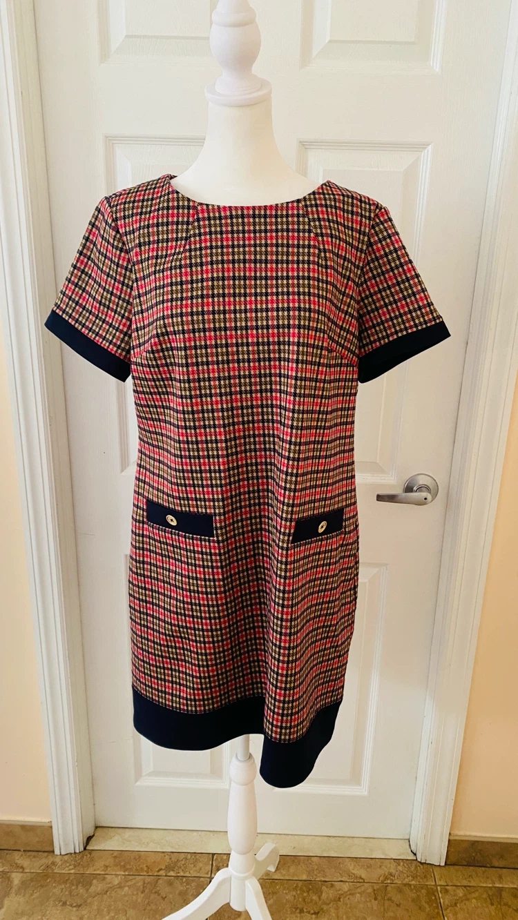 Tommy Hilfiger size 12