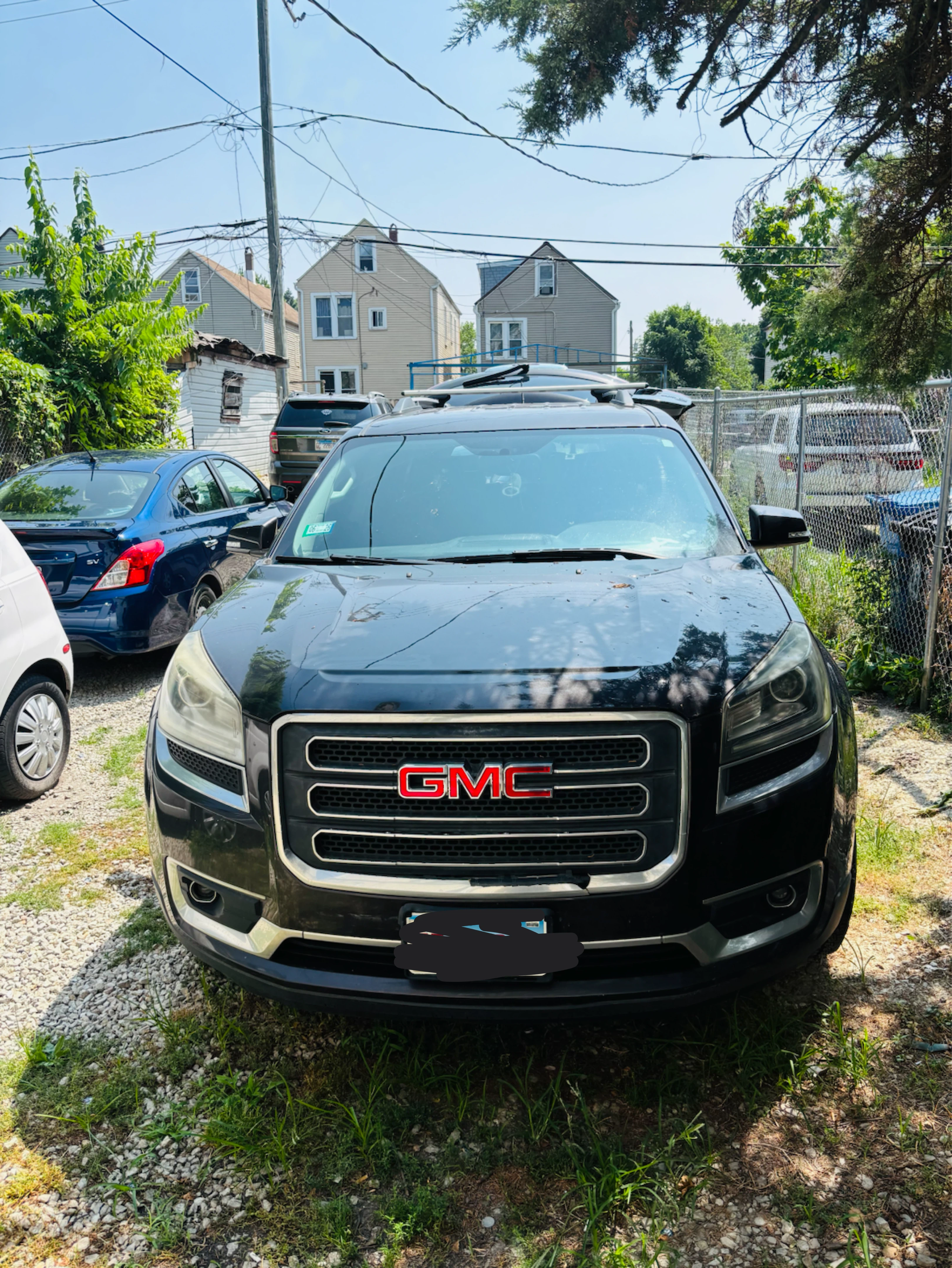 GMC Acadia AWD SUV - photo 4
