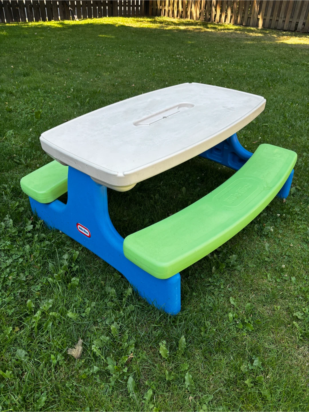 Little Tikes Picnic Table