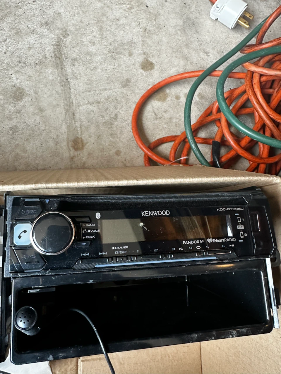 Kenwood KDC-BT365U Car Stereo Receiver
