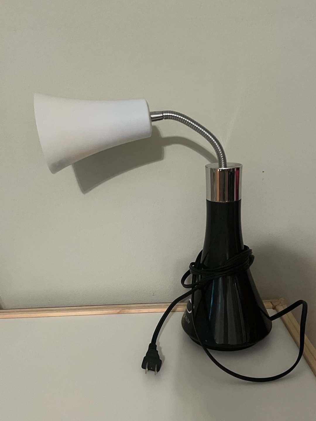 OttLite Table Lamp - photo 2