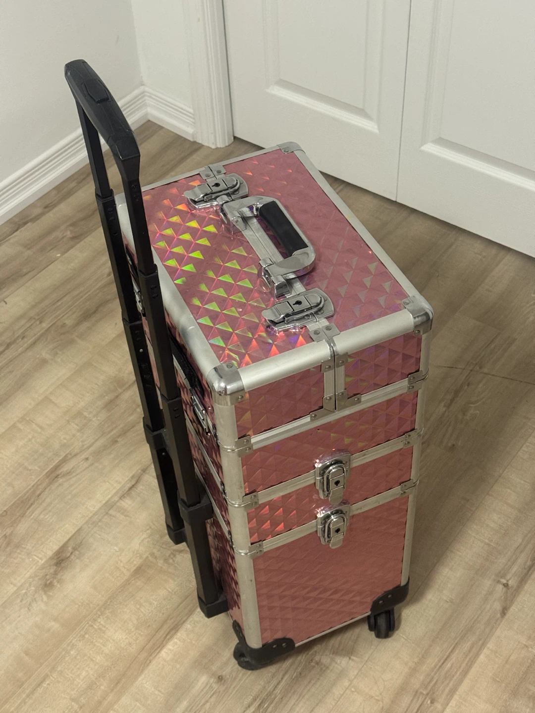 Pink Rolling Makeup Train Case - photo 2