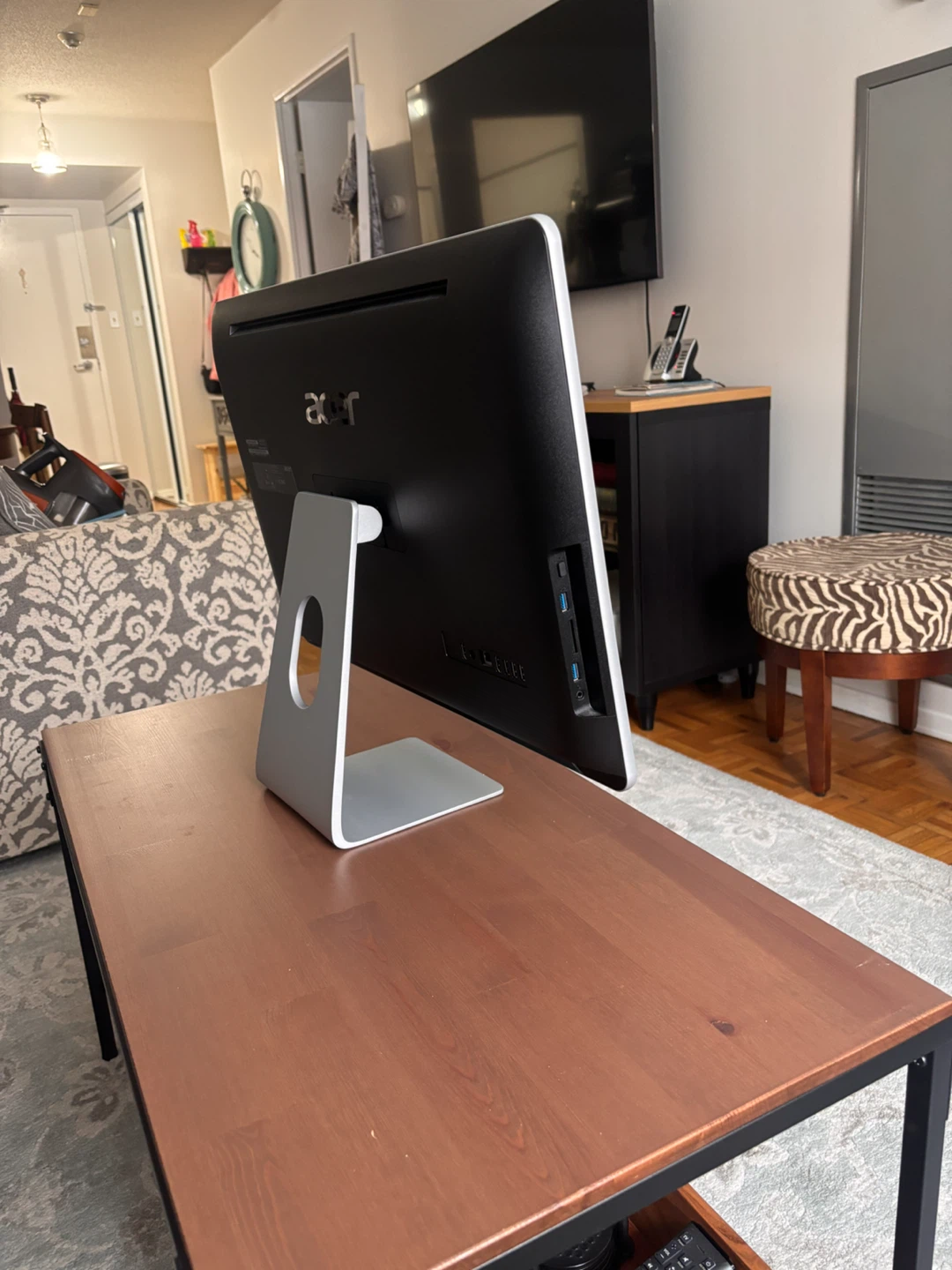 Acer All-in-One Computer - photo 3