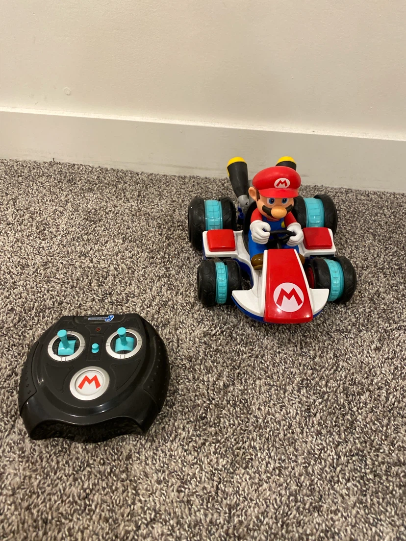 Mario Kart Remote Control Car with Controller