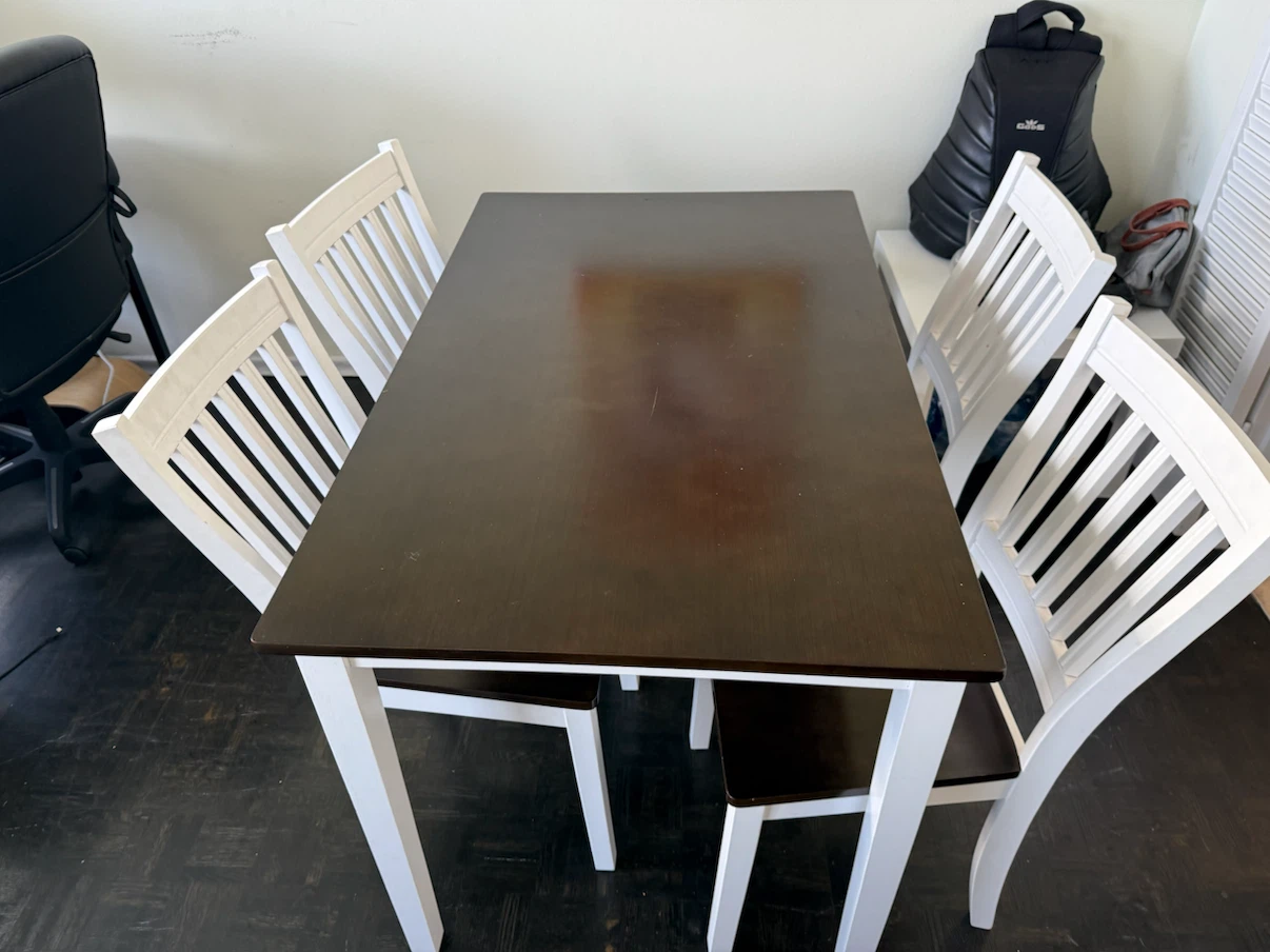 Dining Table and 4 Chairs Set
