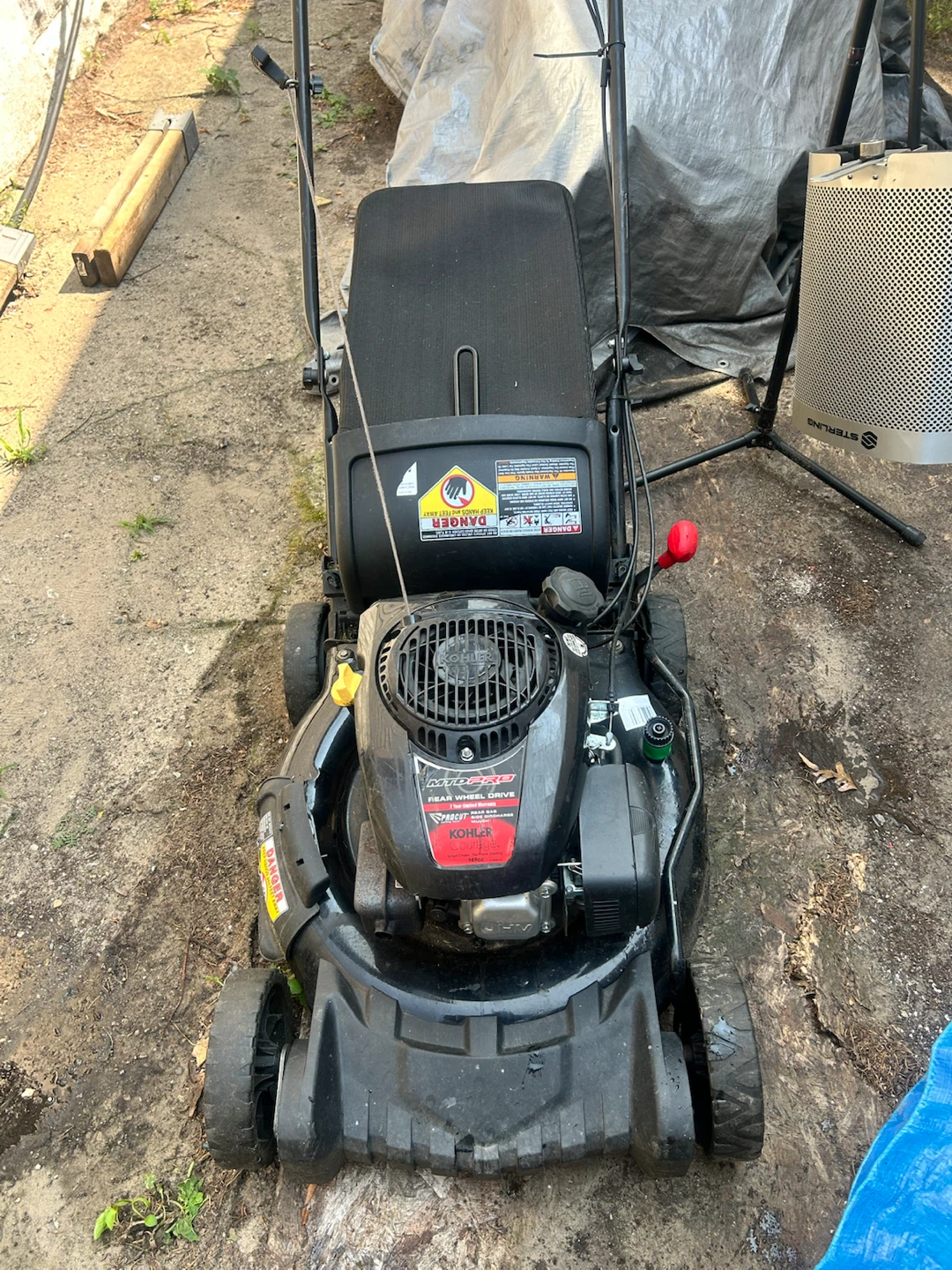 Poulan Pro Push Lawn Mower