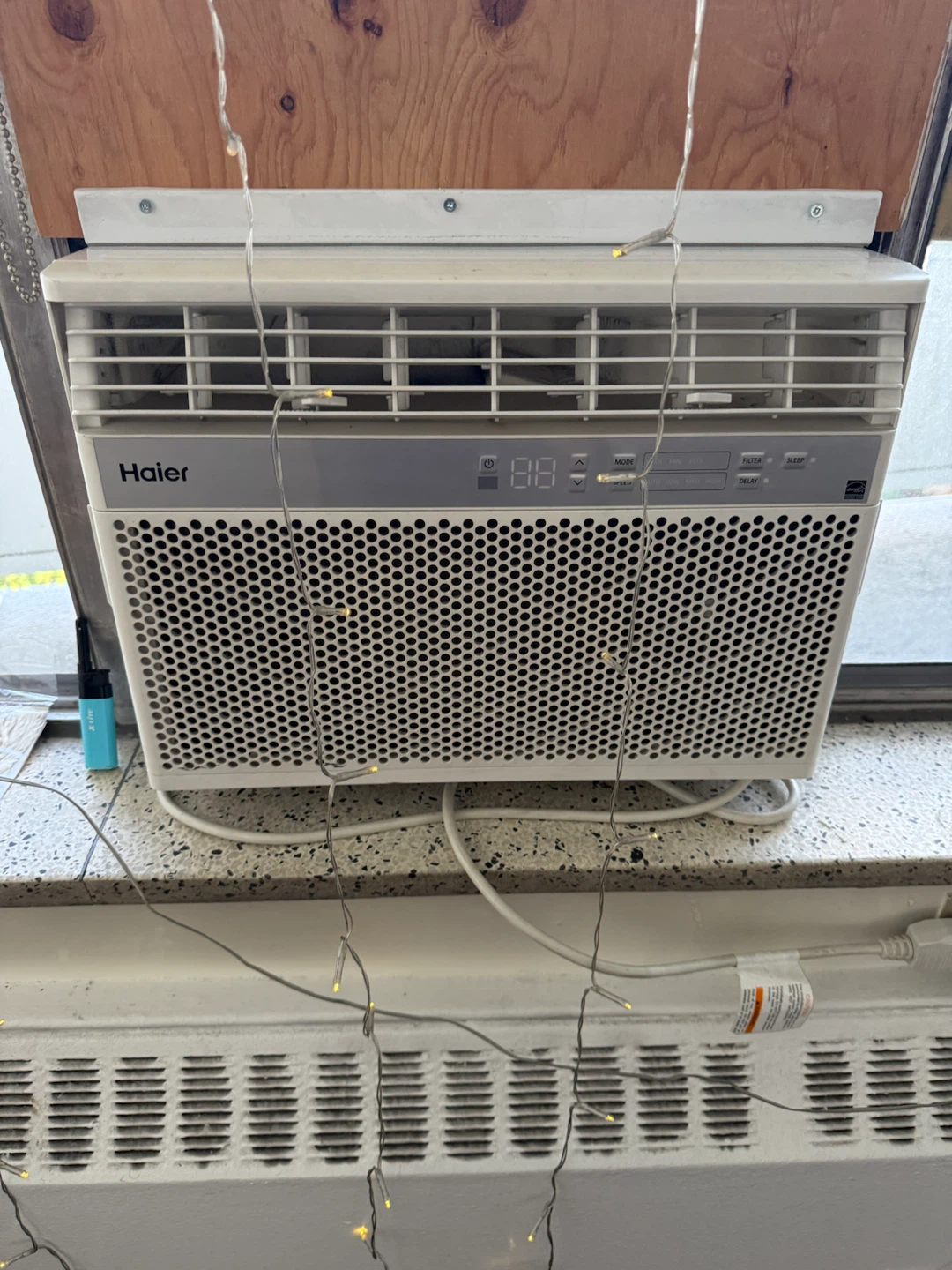 Haier Window Air Conditioner - photo 2