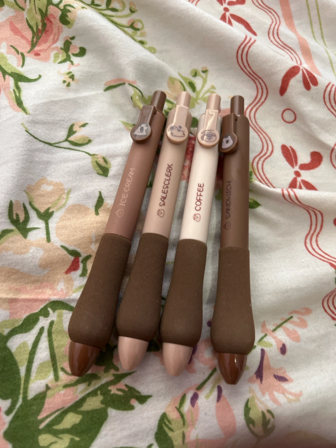 Moka Capybara Gel Pens - 4 Pcs - photo 2