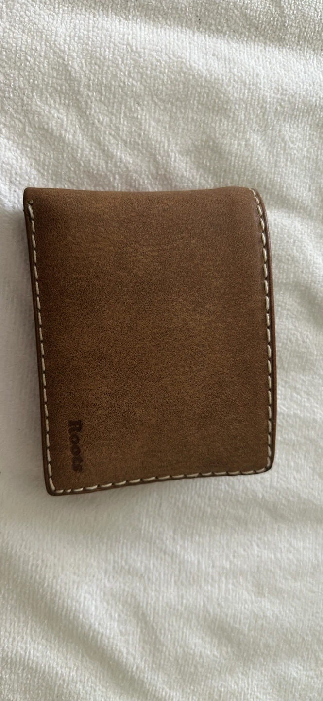 Roots Leather Bifold Wallet