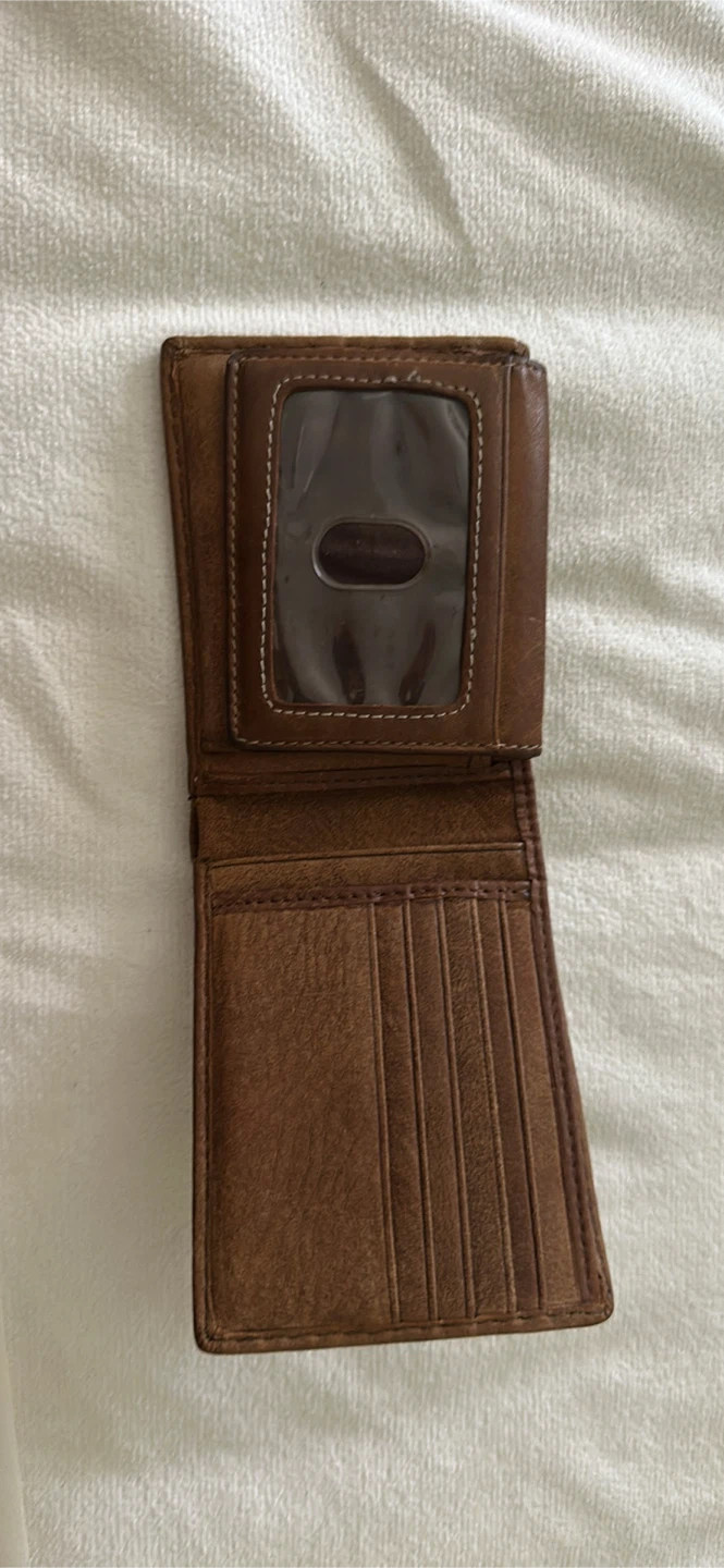 Roots Leather Bifold Wallet - photo 3