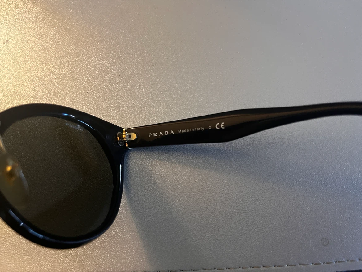 Prada Sunglasses SPR05T - photo 3
