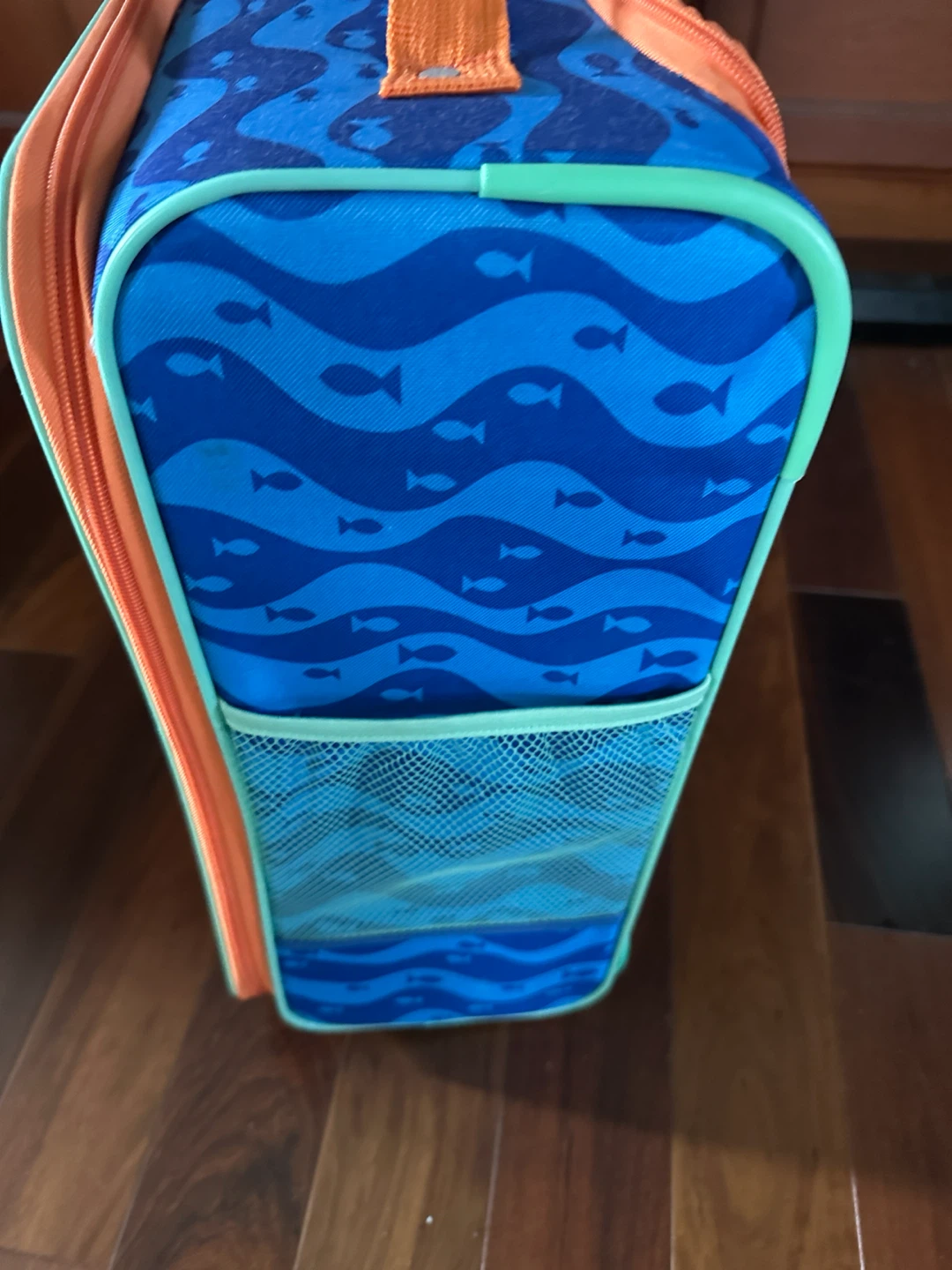 American Tourister Rolling Luggage - Finding Dory - photo 3