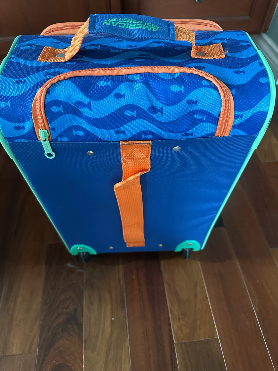 American Tourister Rolling Luggage - Finding Dory - photo 4