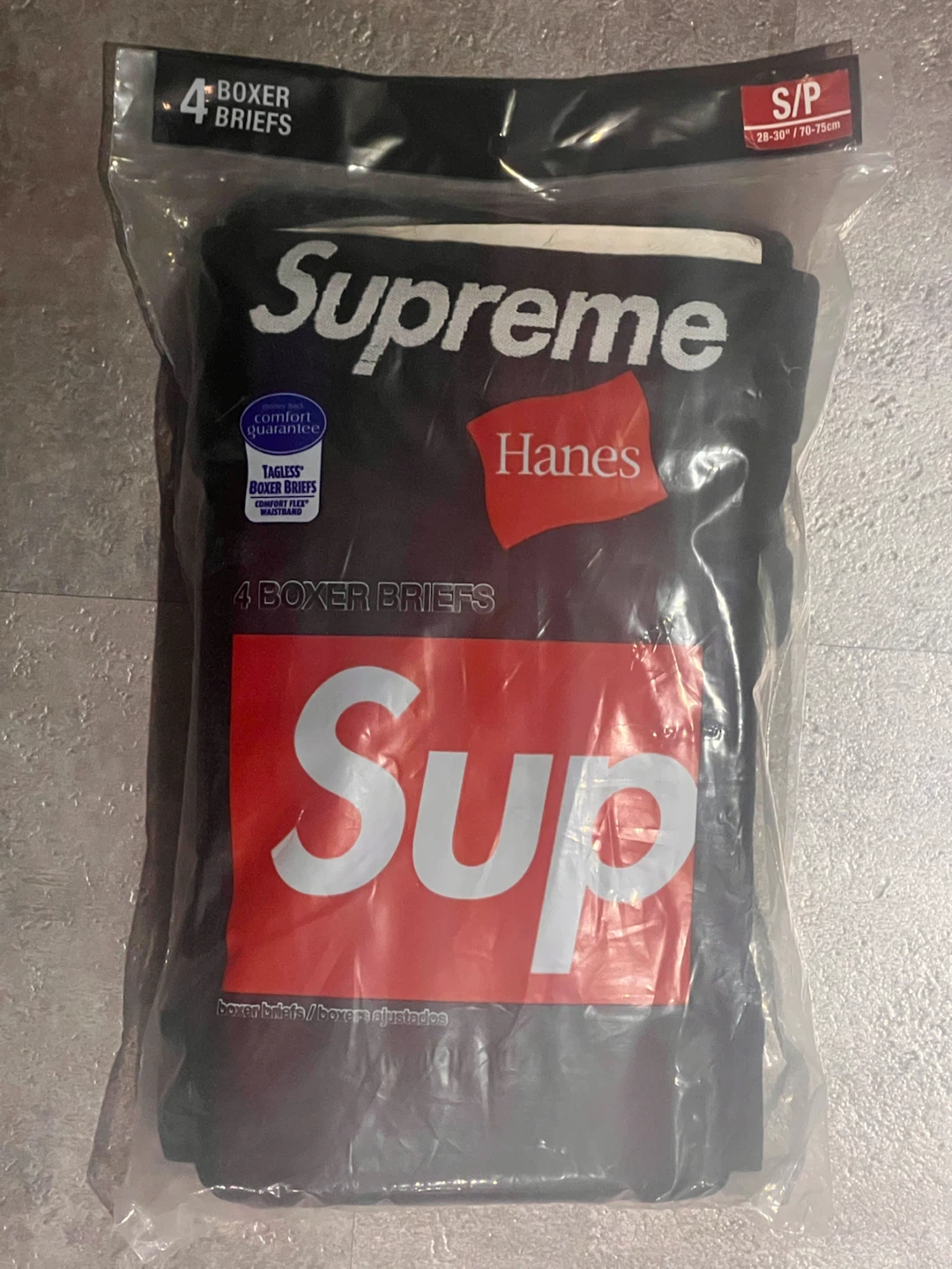 Supreme x Hanes 4 Boxer Briefs - Small