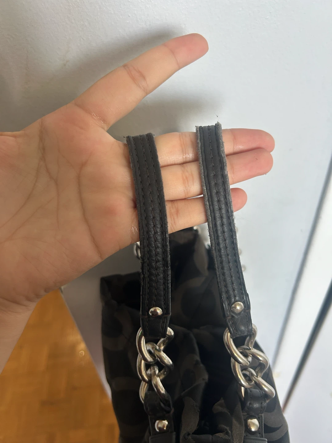 Coach Signature Pattern Shoulder Bag - photo 3