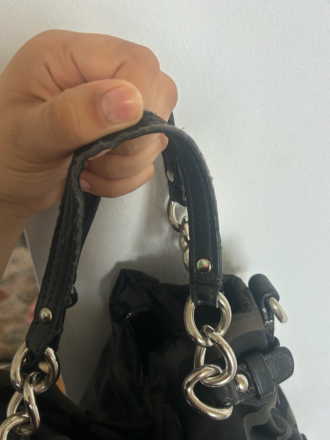 Coach Signature Pattern Shoulder Bag - photo 4