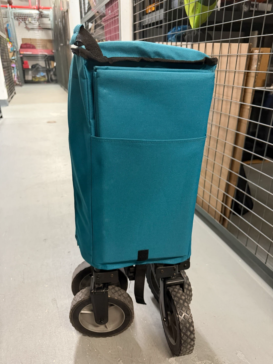 Woods Teal Folding Outdoor Wagon
