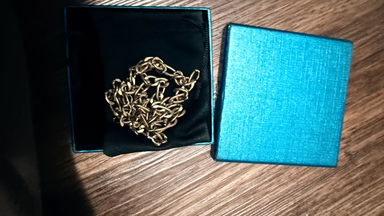 Gold Chain Necklace with Gift Box - photo 2