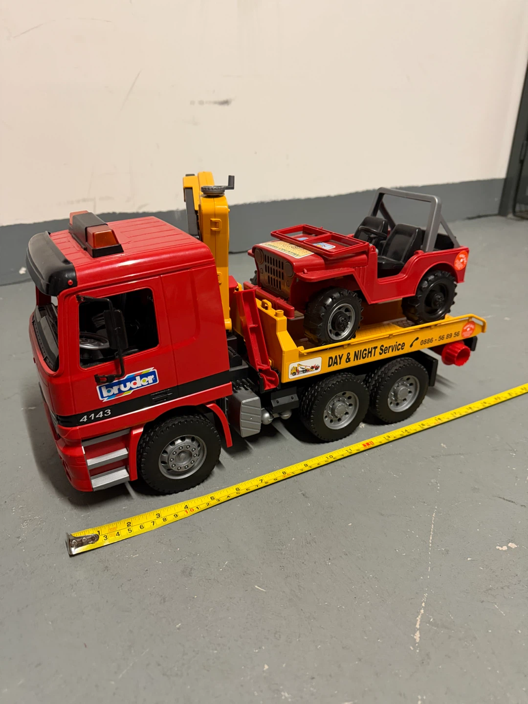 Bruder Tow Truck with Jeep Toy - photo 3