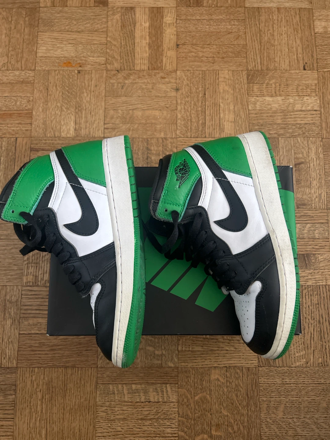Air Jordan 1 Retro High OG GS - photo 2
