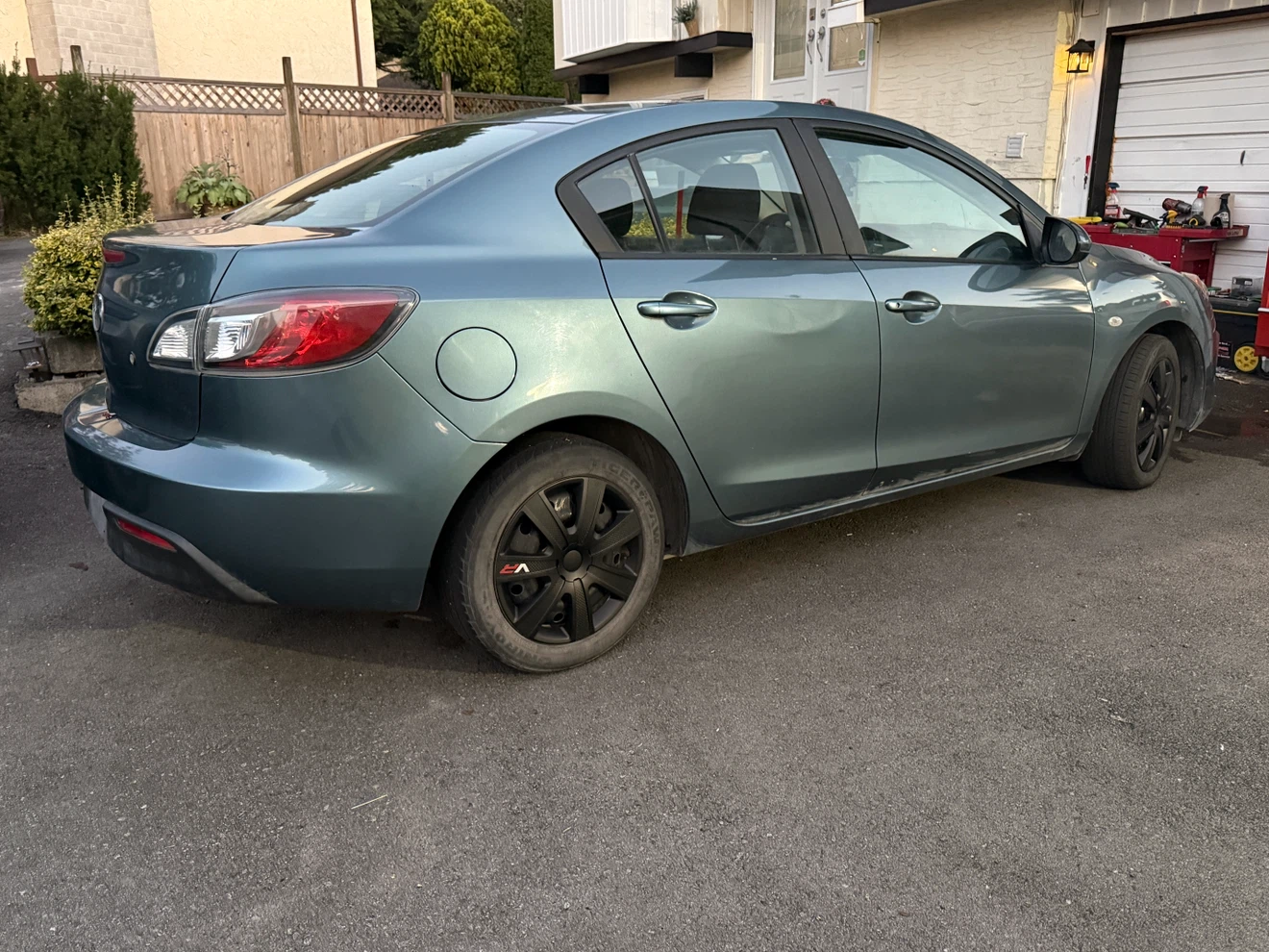 Mazda 3 Sedan - photo 3