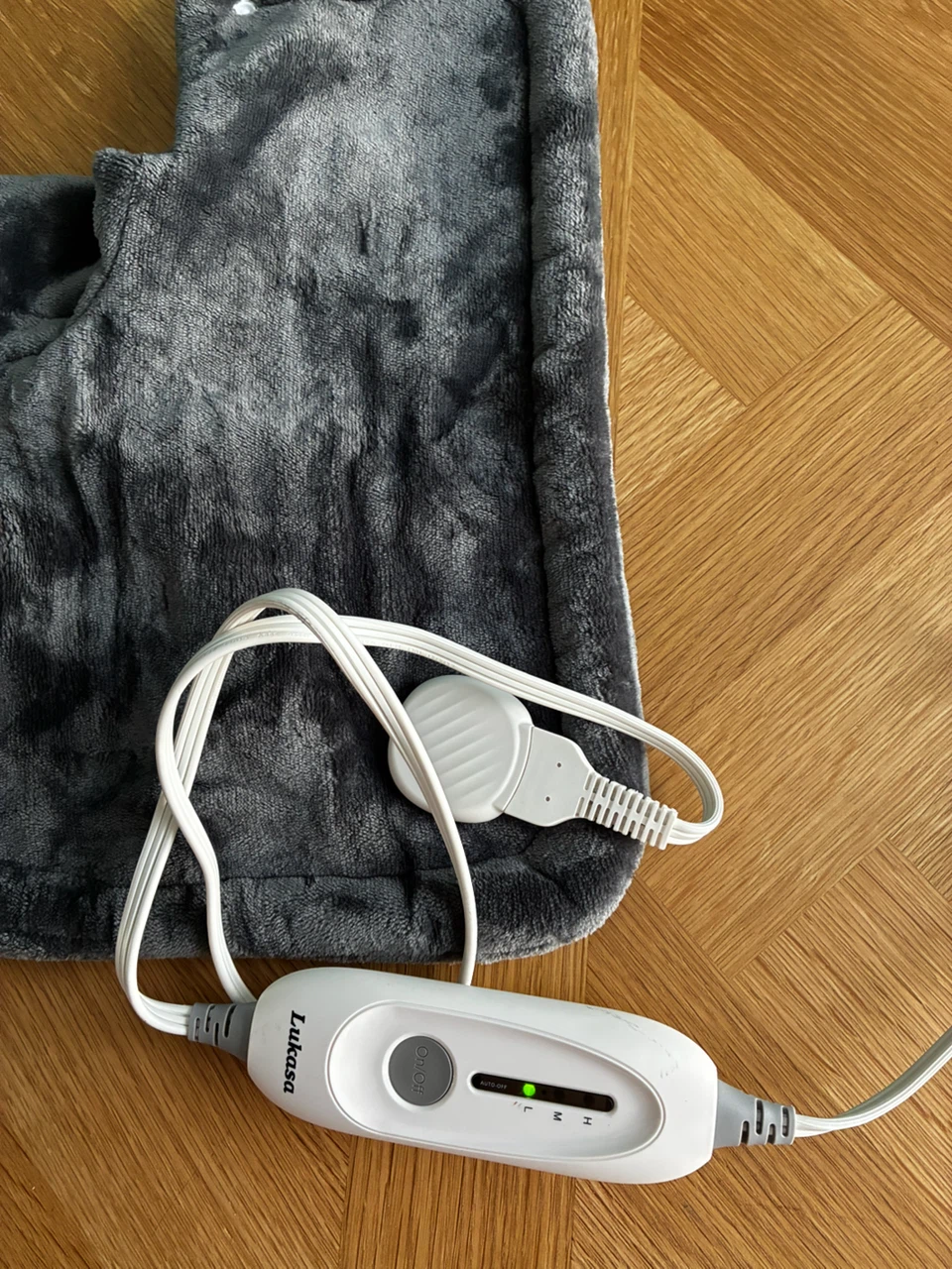 Lukasa Electric Heating Pad - photo 2