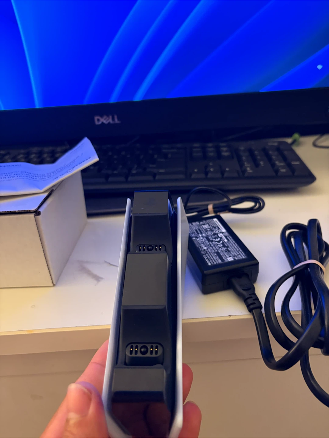 Sony PlayStation DualSense Charging Station for PS5 - photo 3