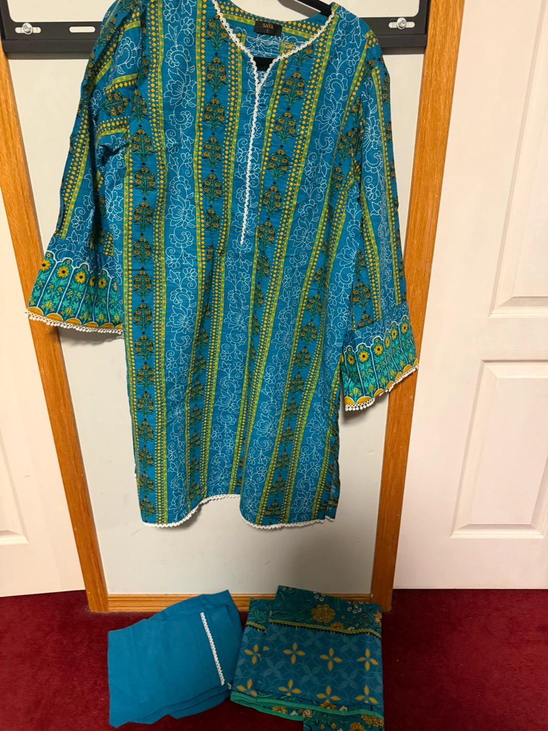 3 Piece Pakistani Suit