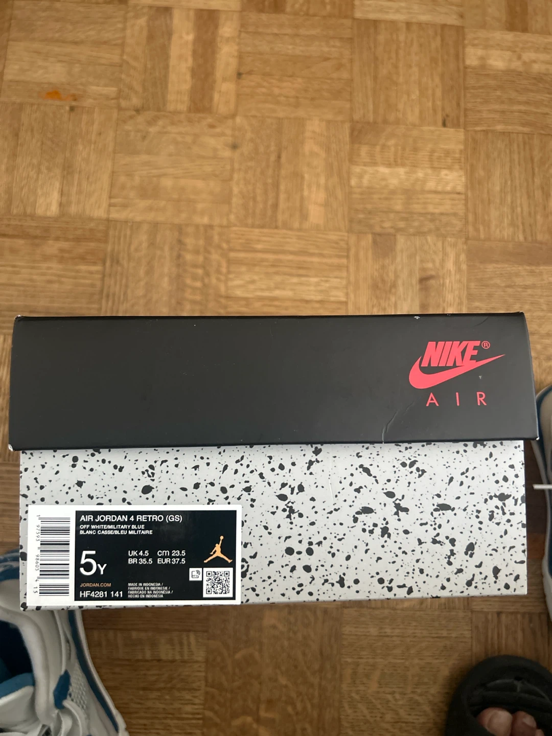 Nike Air Jordan 4 Retro (GS) 5Y - photo 3