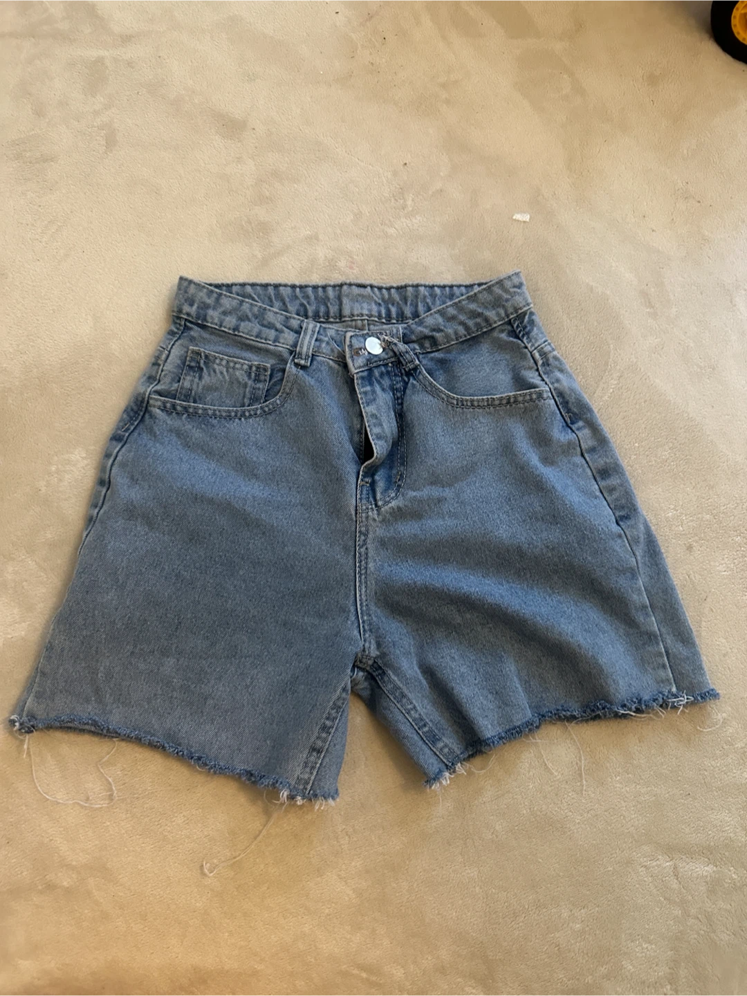 Denim Shorts (s)