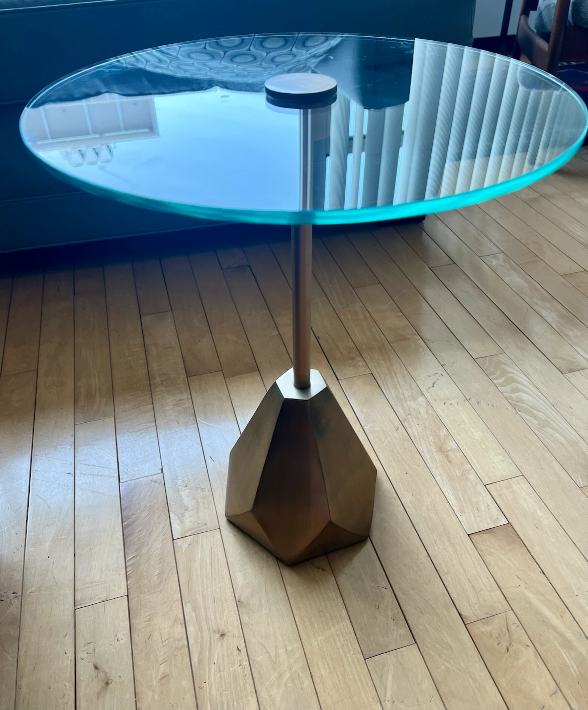 Round Glass Top Accent Table - photo 2