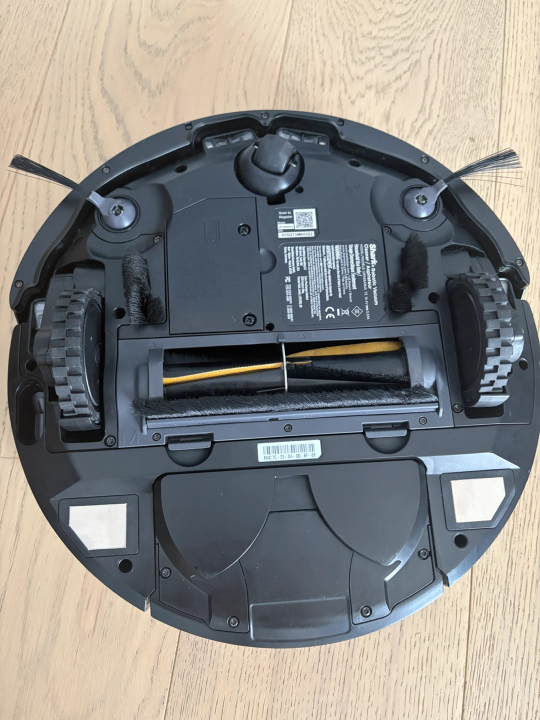 Shark IQ Robot Self-Empty XL Pet Vacuum - photo 5