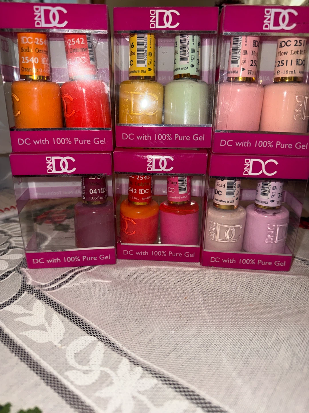 DND NAIL POLISH