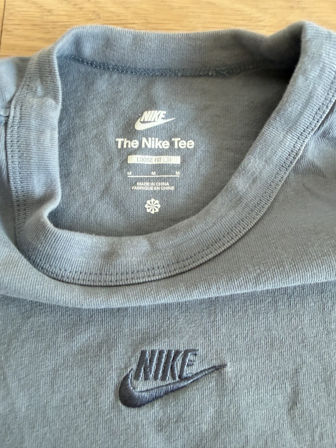 Nike Loose Fit Tee - photo 2