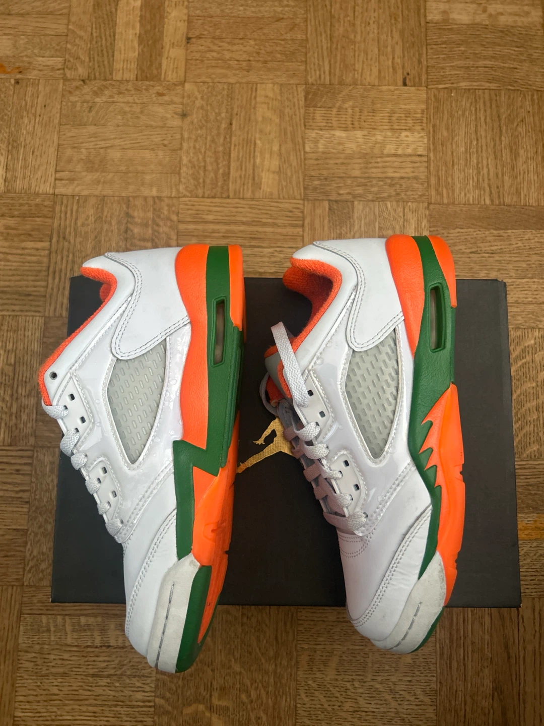 Jordan Air 5 Retro Low (GS) Youth Size 5Y - photo 2