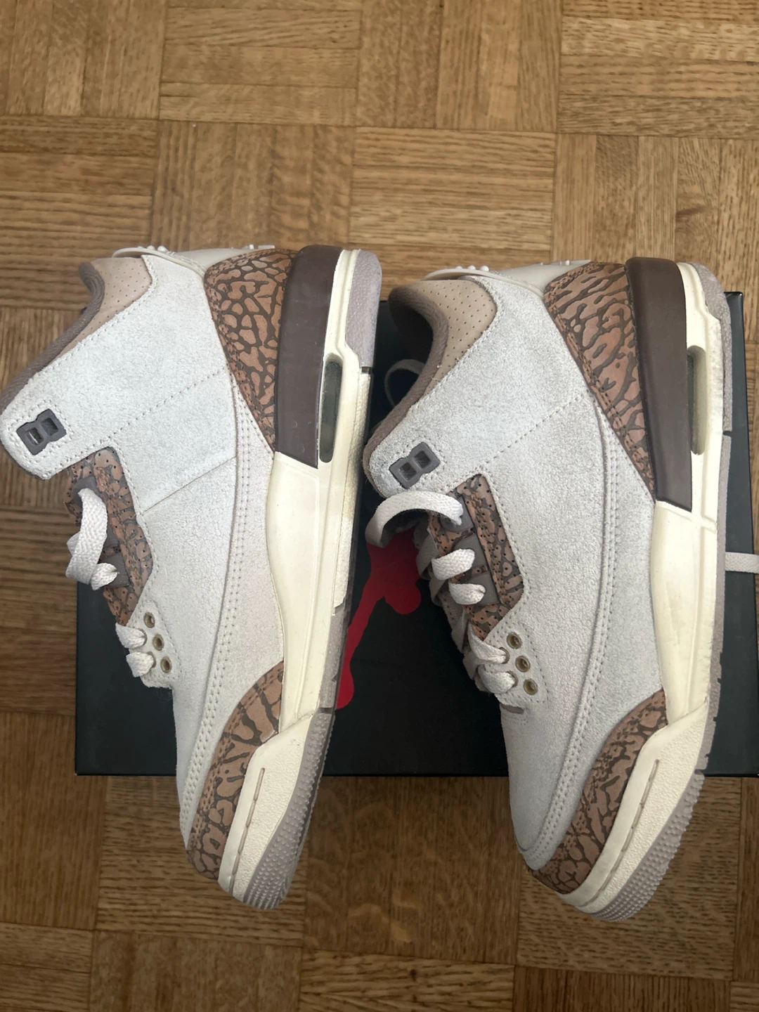Air Jordan 3 Retro (GS) Sneakers - photo 2