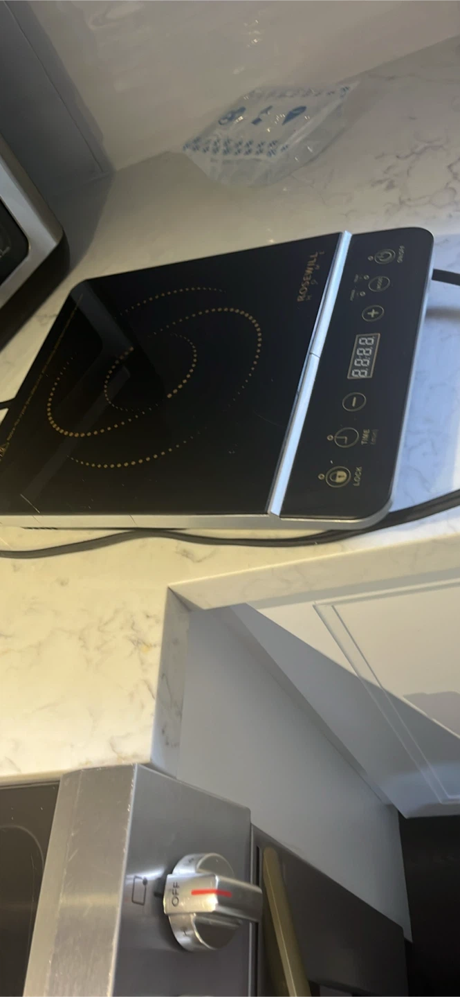 Rosewill Home Induction Cooktop - photo 2