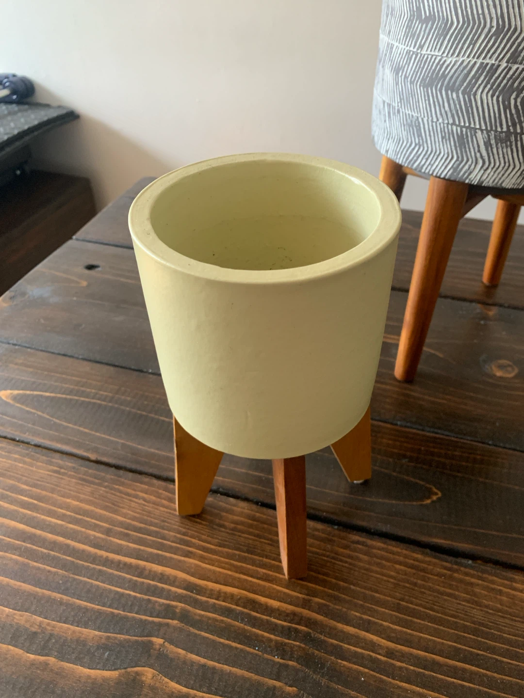Assorted Plant Pots - photo 3