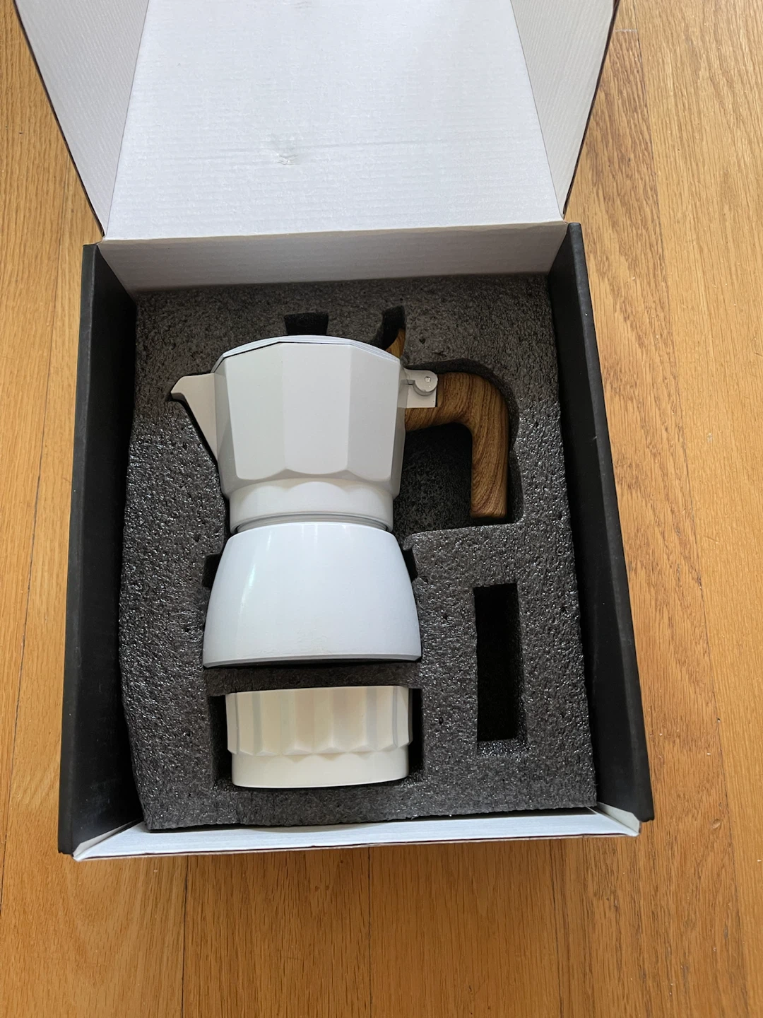 White Moka Pot Coffee Maker with Wood Handle