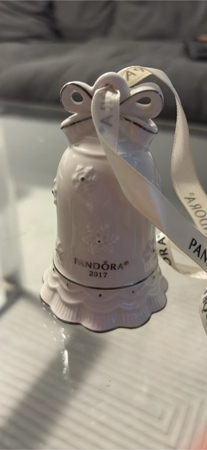 Pandora 2017 Christmas Bell Ornament - photo 2