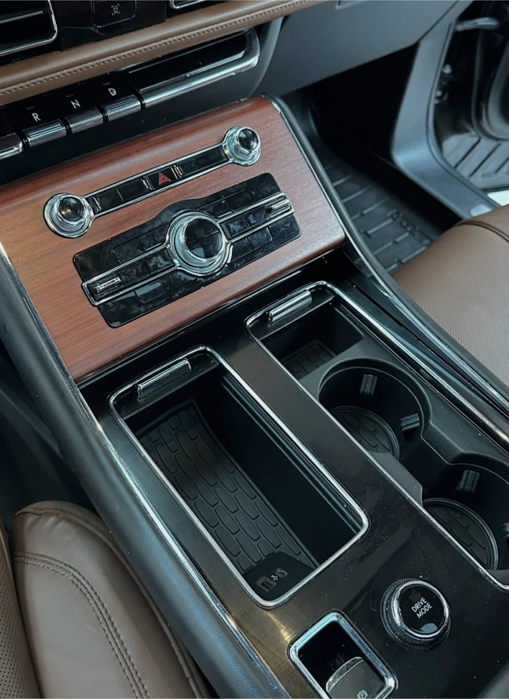 Lincoln Navigator Brown Leather Interior Set - photo 4