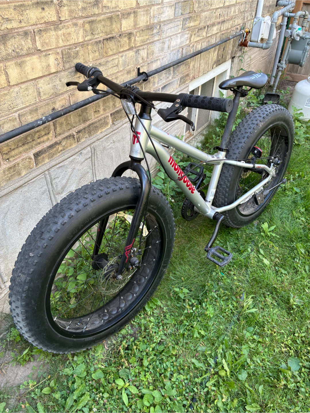 Mongoose Jasper Fat Tire Bike - photo 4