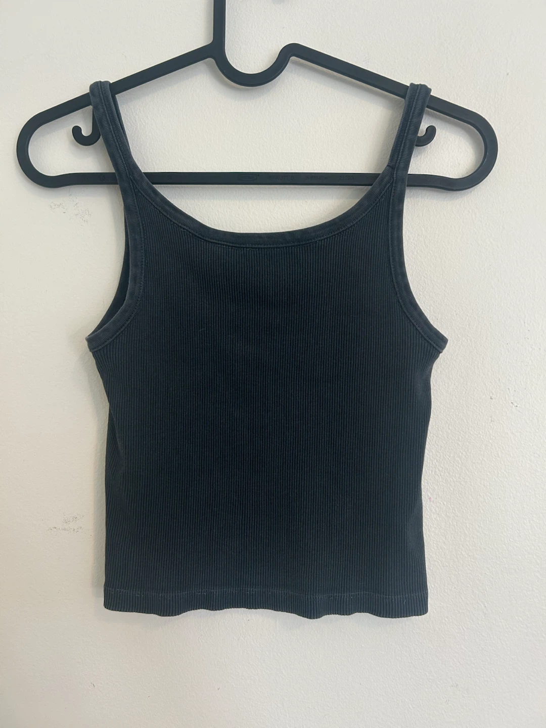 Brandy Melville Tank Top - photo 2
