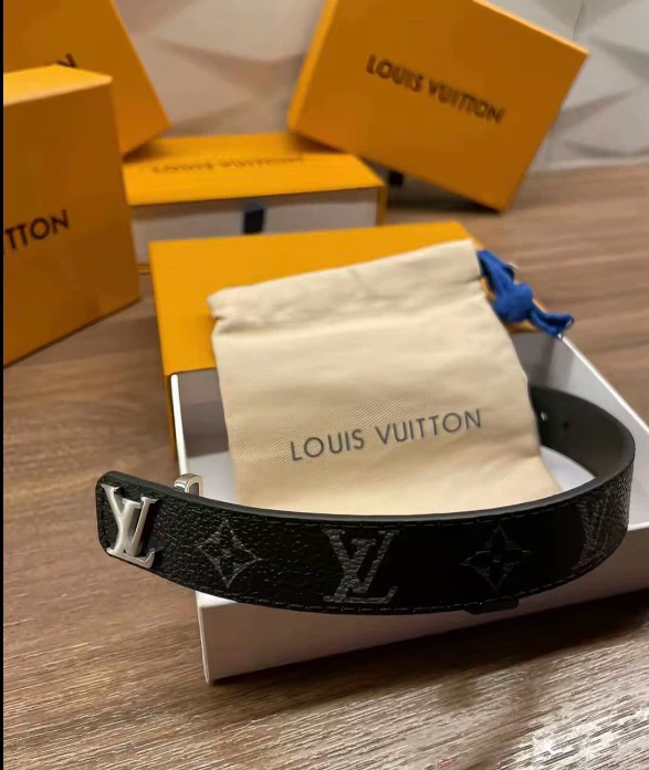 Louis Vuitton Bracelet - photo 2