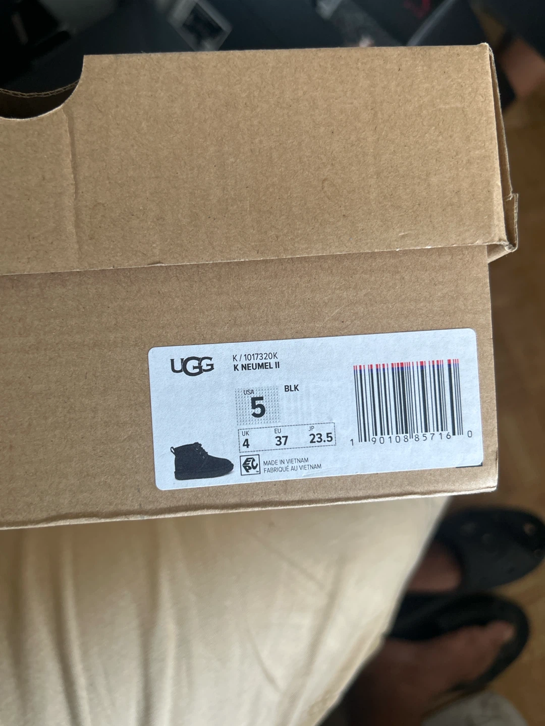 UGG Neumel II Black Suede Boots - Size 5 - photo 3