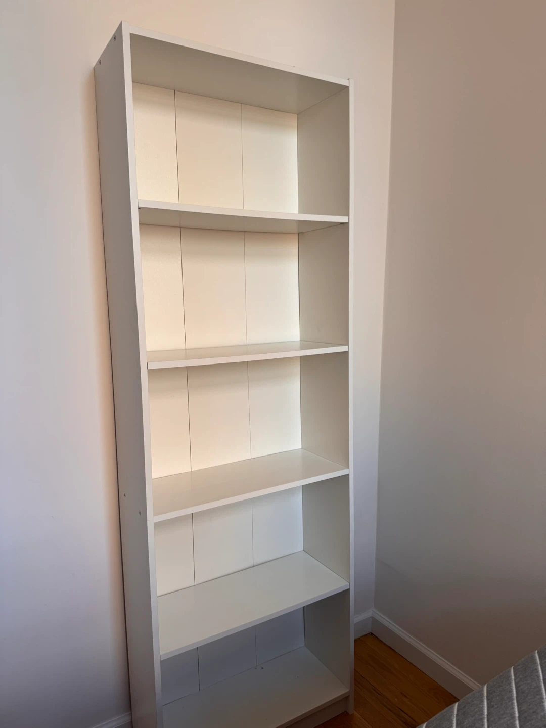 White 5-Shelf Bookcase