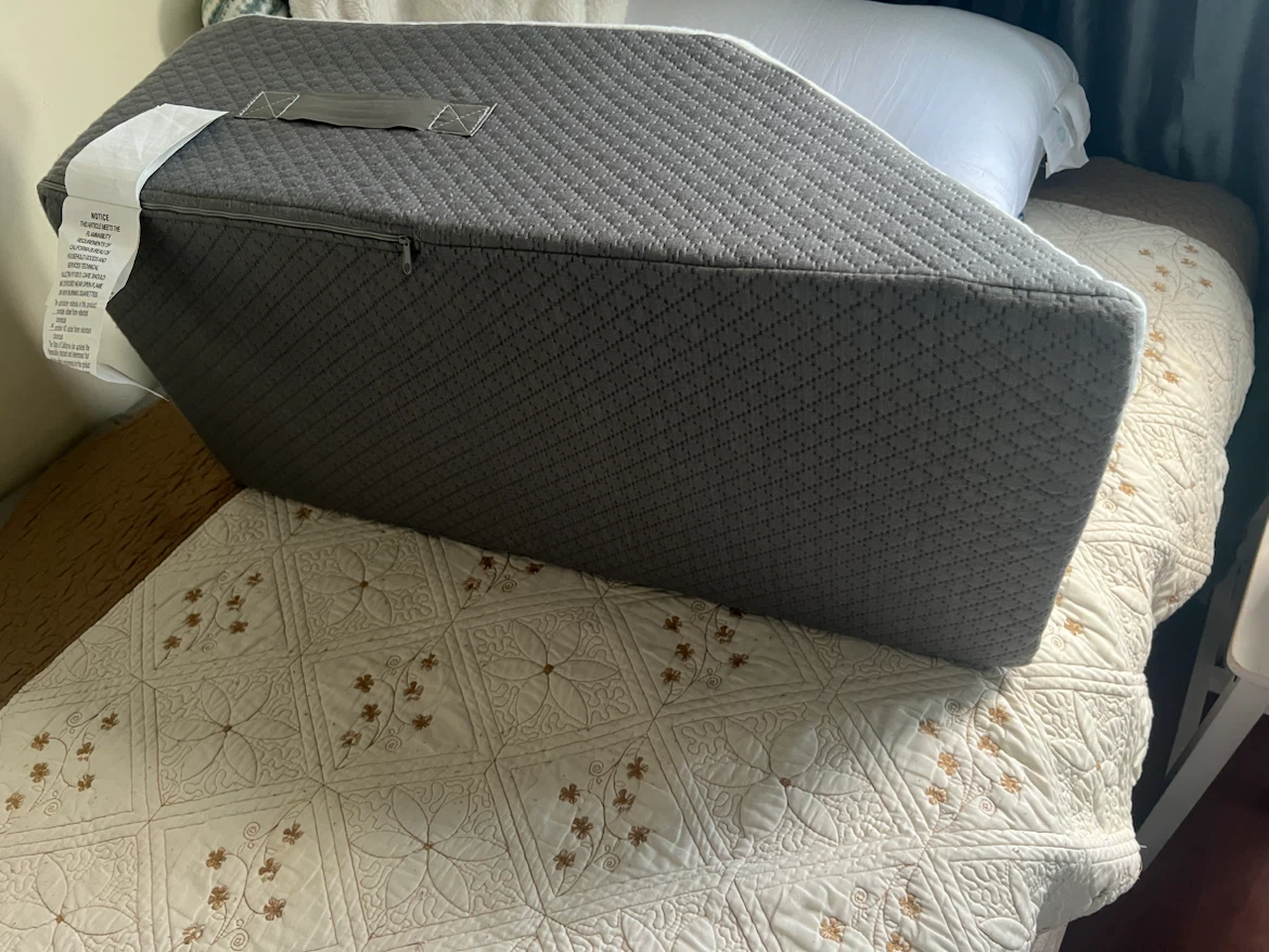 Kneerest Pillow - photo 2