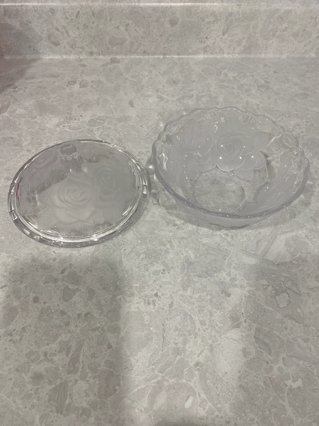 Frosted Glass Rose Candy Dish - photo 2